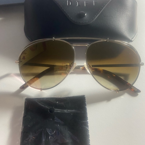 DIFF KOKO sunnies - Picture 1 of 2